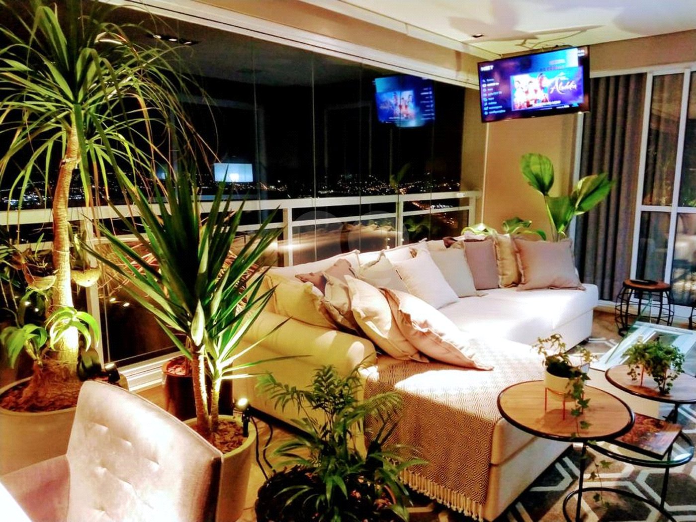 Apartamento à venda com 4 suítes em Jardim Armênia, Mogi das Cruzes, SP