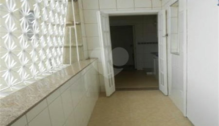 Apartamento à venda com 3 quartos em Grajaú, Rio de Janeiro, RJ