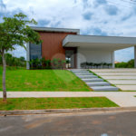 Casa à venda com 3 suítes no condomínio Village Saint Charbel, Araçoiaba da Serra - SP