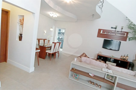 Casa à venda com 3 suítes no condomínio Vila do Sol, Valinhos - SP