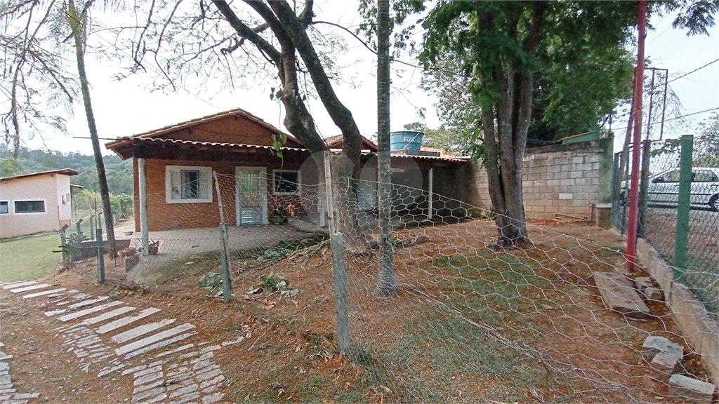 Chácara à venda com 3 quartos no Centro, Vinhedo, SP