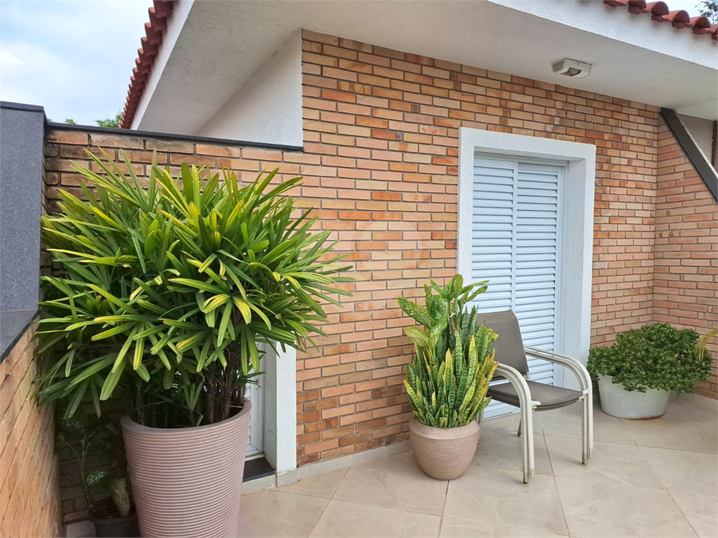 Sobrado à venda com 3 quartos, sendo 1 suíte, em Tremembé, São Paulo, SP