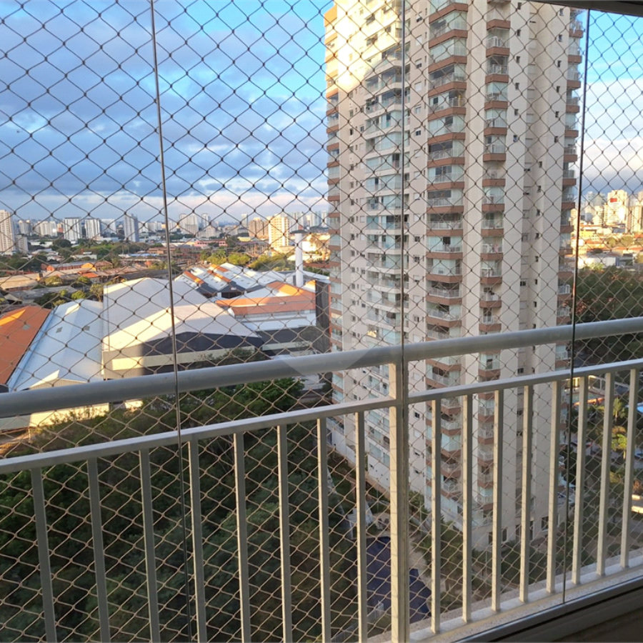 Apartamento à venda com 3 suítes em Vila Anastácio, São Paulo, SP