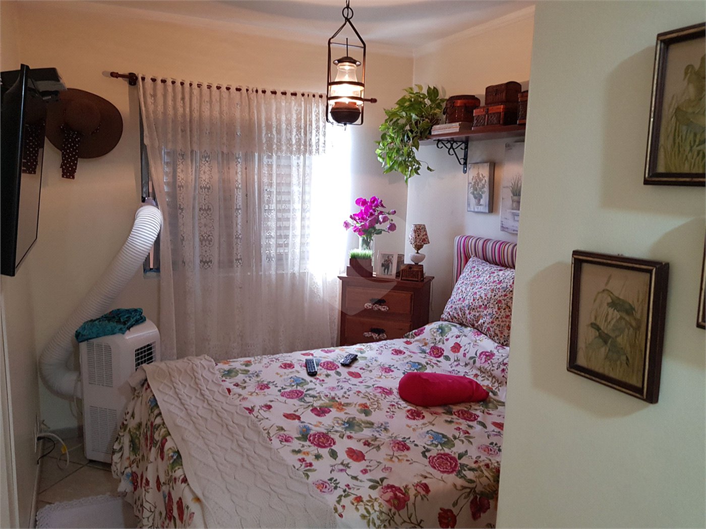 Apartamento à venda com 2 quartos, sendo 1 suíte, em Chácara Santo Antônio, São Paulo, SP