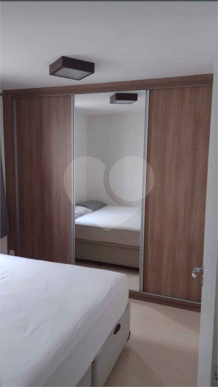 Apartamento no Condomínio Mont Royal.