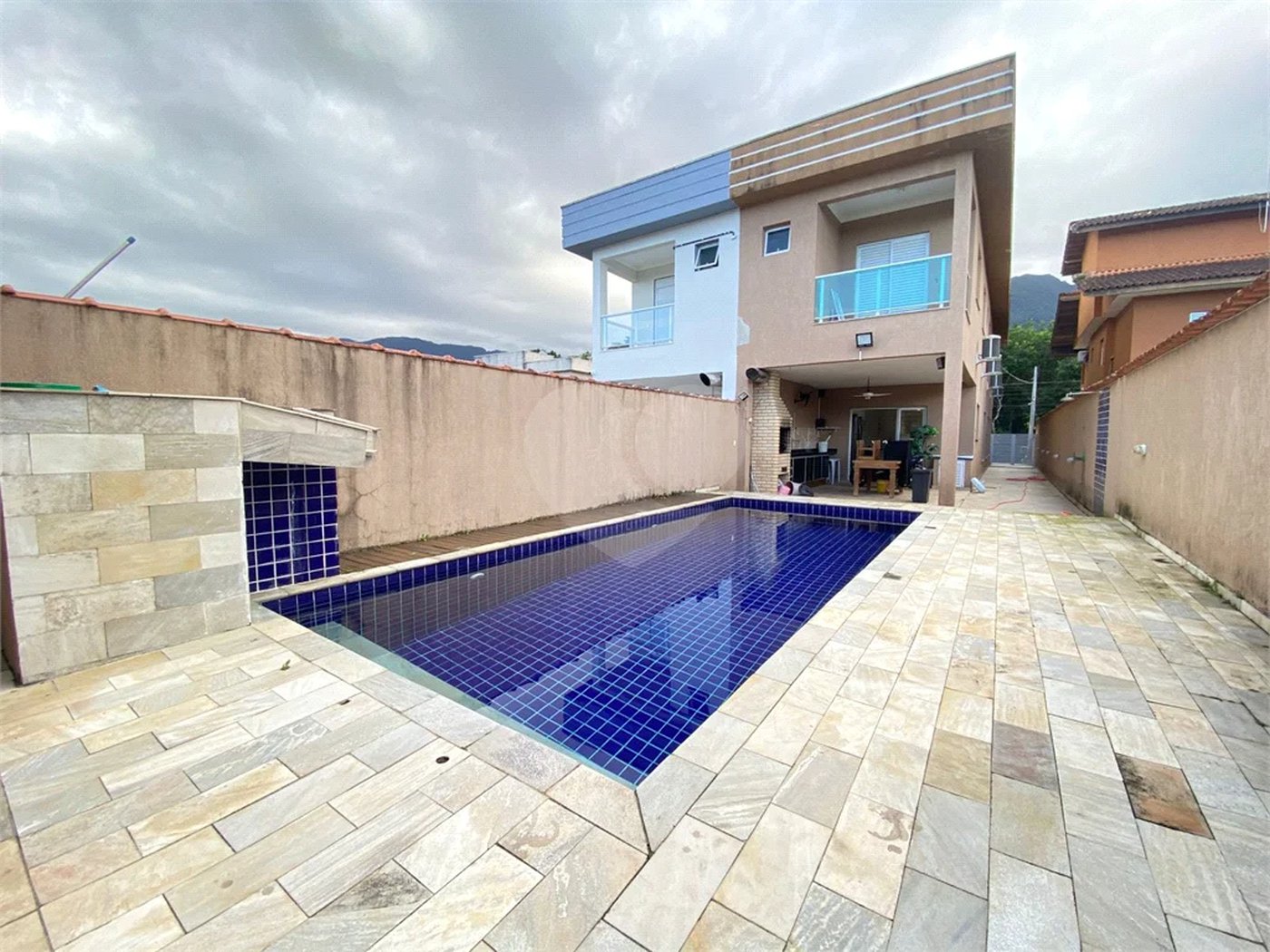 Casa à venda com 4 quartos, sendo 2 suítes,  em Morada da Praia, Bertioga, SP