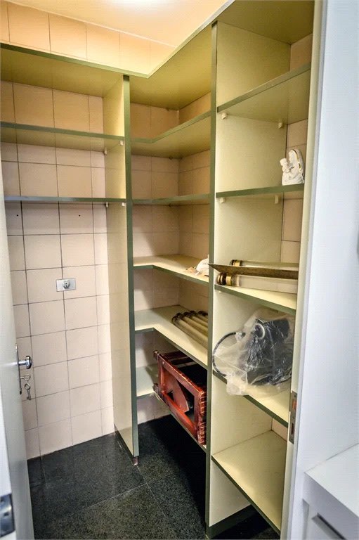 VENDE ALTO PADRÃO - APTO 220.00M² - 3 DORMS. 3 SUÍTES 3 VAGAS - MORUMBI