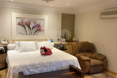 Apartamento com terraço 385m² 03 dormitórios sendo 2 suítes 5 vagas..Estuda Permuta.