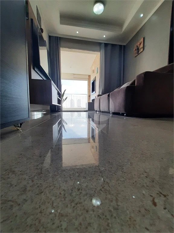 Apartamento à venda com 2 quartos, sendo 1 suíte,  em Vila Ester (zona Norte), São Paulo, SP