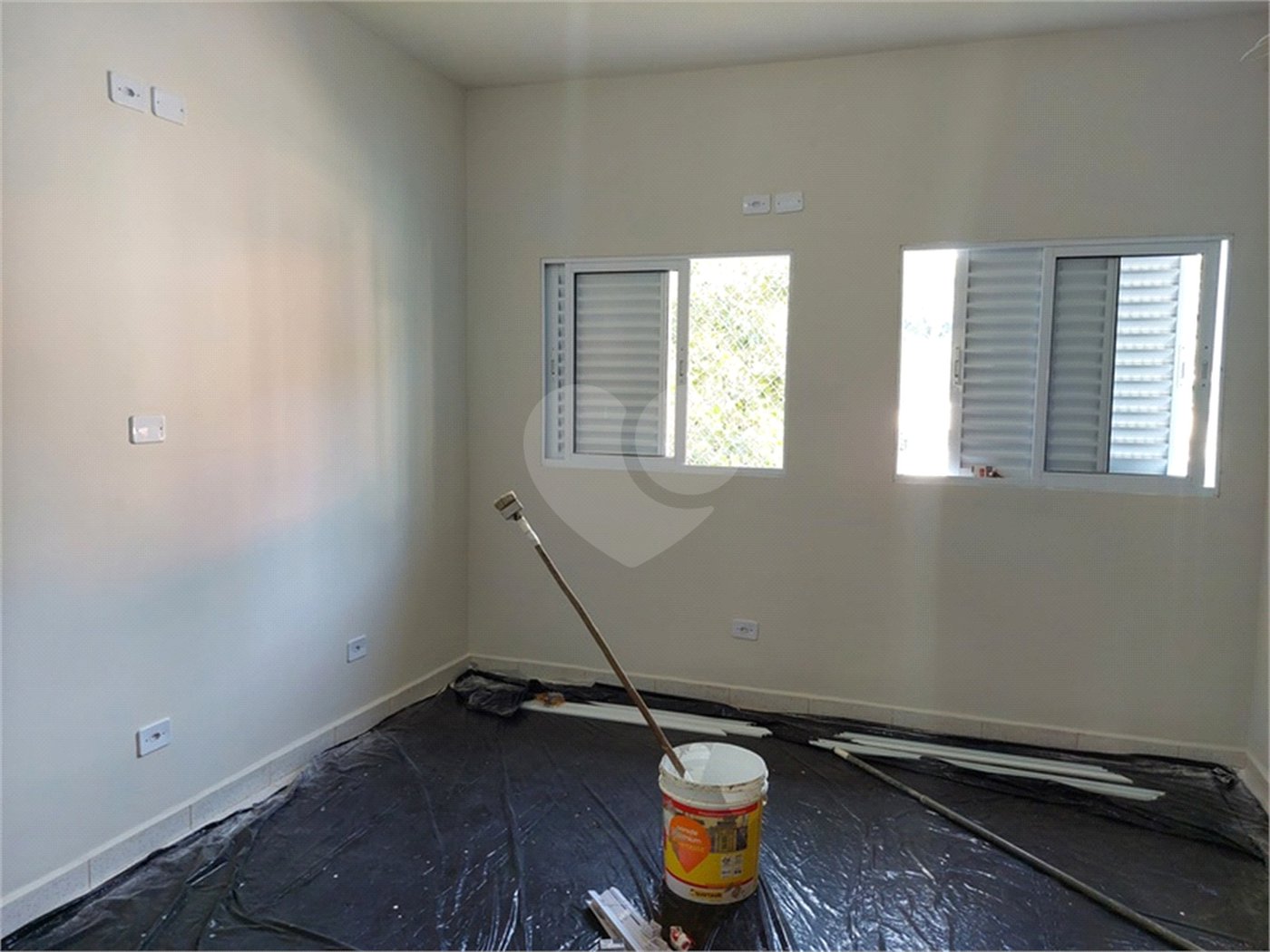 Casa à venda com 3 quartos, sendo 1 suíte, em Barreiro, Mairiporã, SP