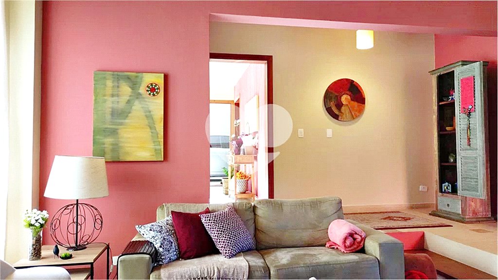Casa à venda com 3 quartos no condomínio Alpes da Cantareira, Mairiporã - SP
