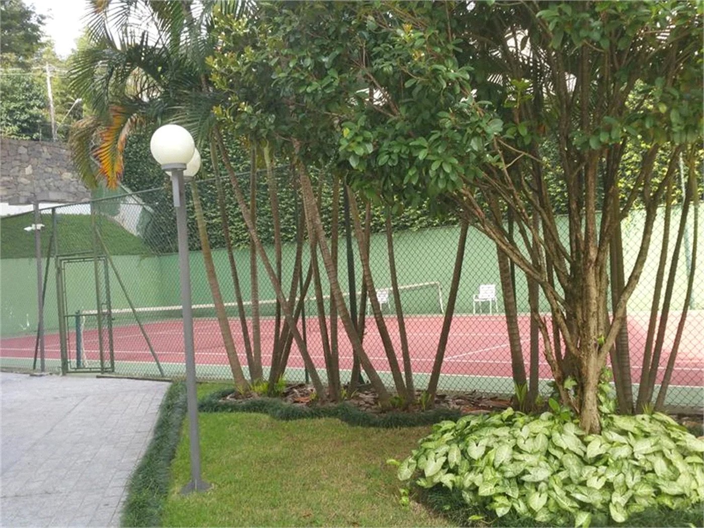 Apartamento à venda ou para alugar com 4 suítes em Vila Suzana, São Paulo, SP