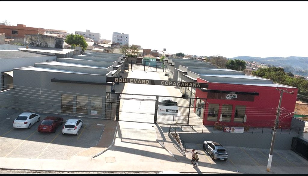 Salão Comercial para alugar em Jardim das Cerejeiras, Atibaia, SP