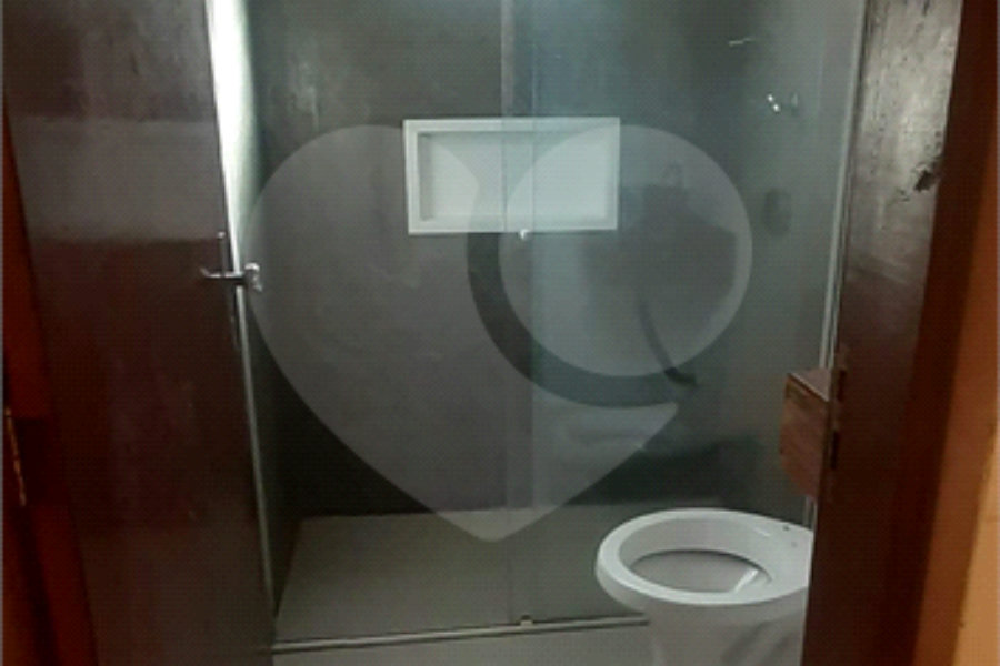 Casa à venda com 3 quartos, sendo 1 suíte,  em Parque Vitória, São Paulo, SP