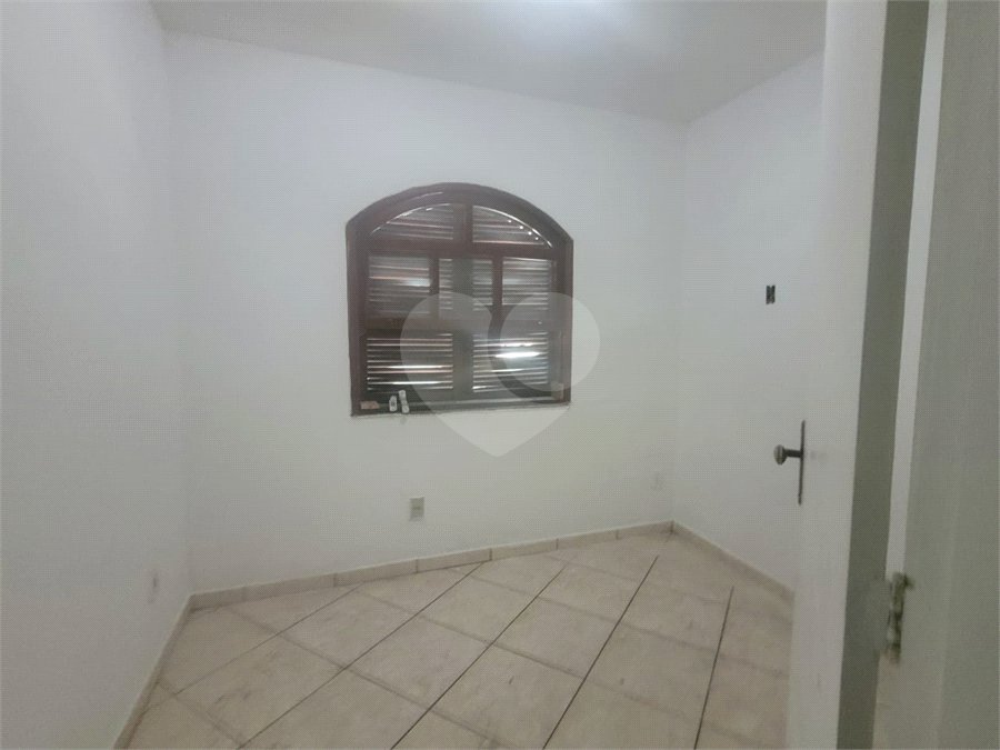 Casa Térrea à venda com 3 quartos em Campo Grande, Rio de Janeiro, RJ