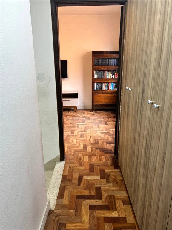 Sobrado à venda com 4 quartos, sendo 2 suítes, em Jaguaré, São Paulo, SP