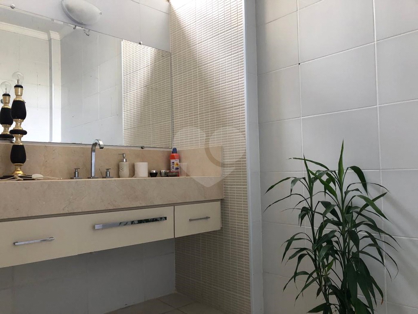 Casa à venda com 3 quartos, sendo 1 suíte, em Tremembé, São Paulo, SP