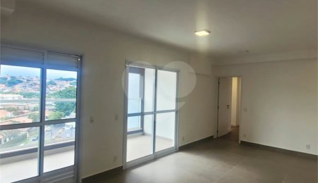 Apartamento à venda com 3 quartos, sendo 1 suíte,  em Vila Helena, Atibaia, SP