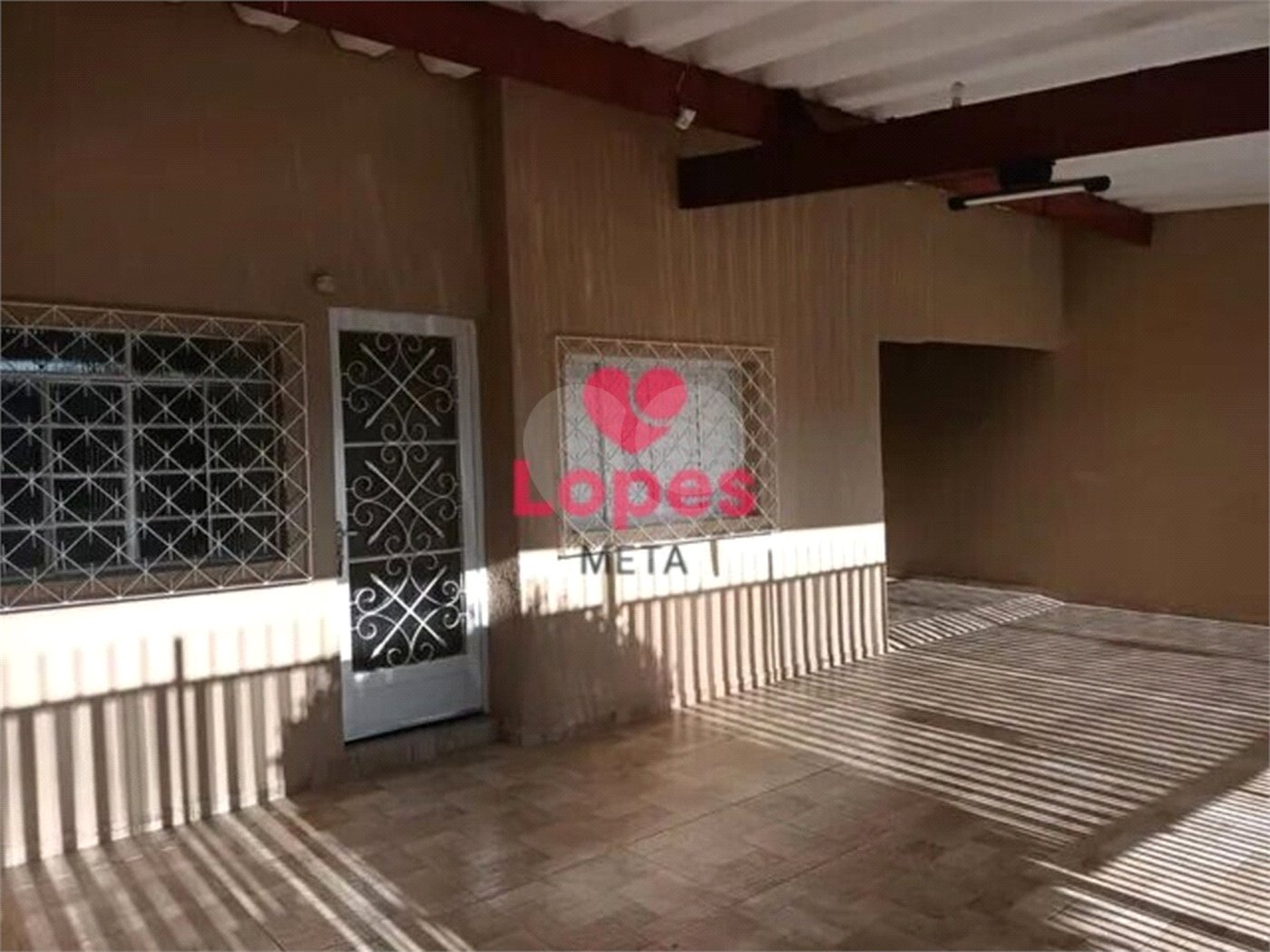 Casa à venda com 5 quartos em Parque Jaraguá, Taubaté, SP