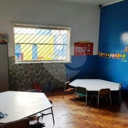 Sobrado à venda com 4 quartos, sendo 1 suíte, em Vila Monumento, São Paulo, SP