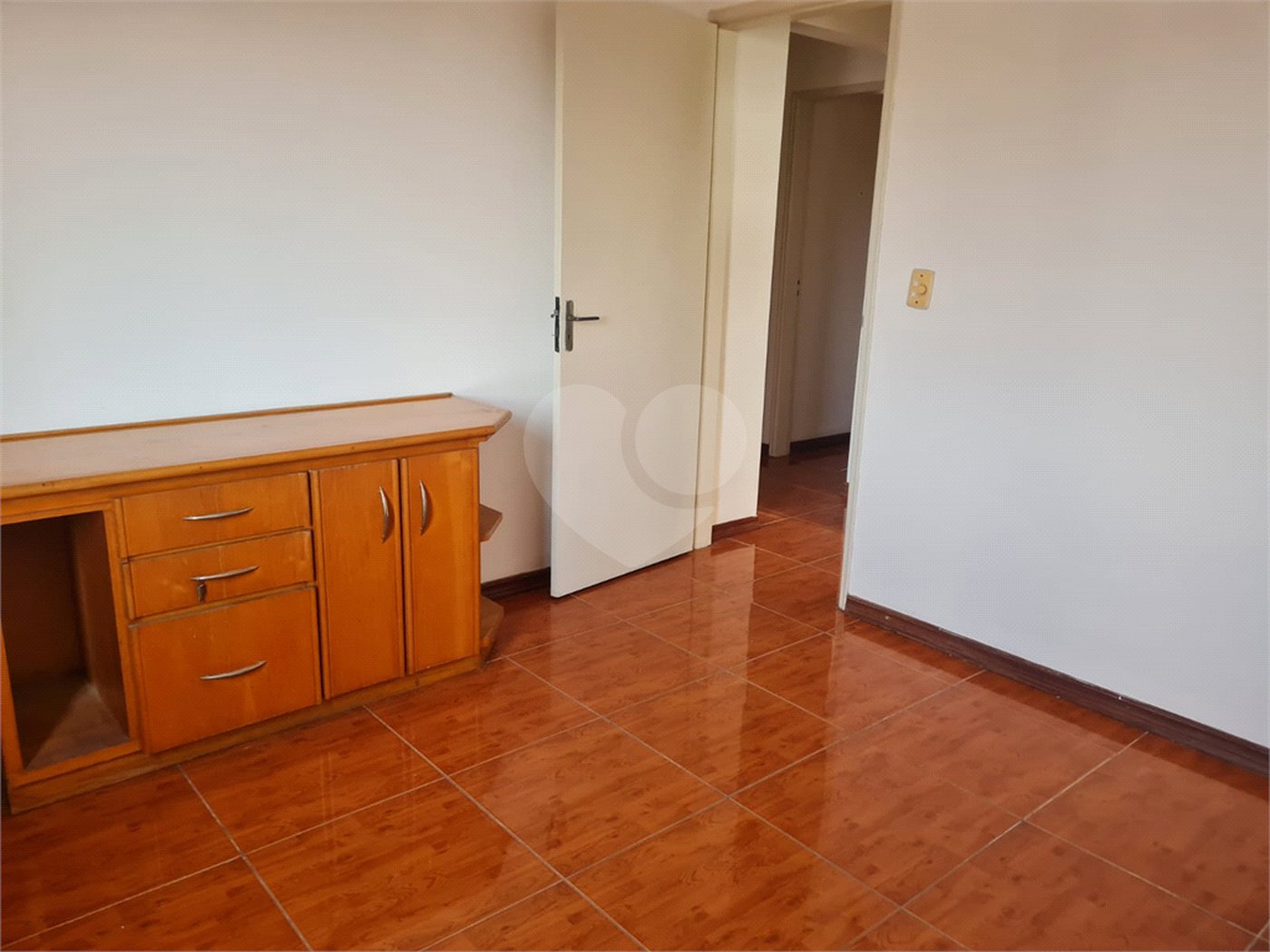 Sobrado à venda com 2 quartos, sendo 1 suíte, em Jardim Ivana, São Paulo, SP