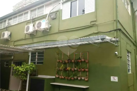 Casa à venda com 4 quartos em Jardim Paineiras, São Paulo, SP