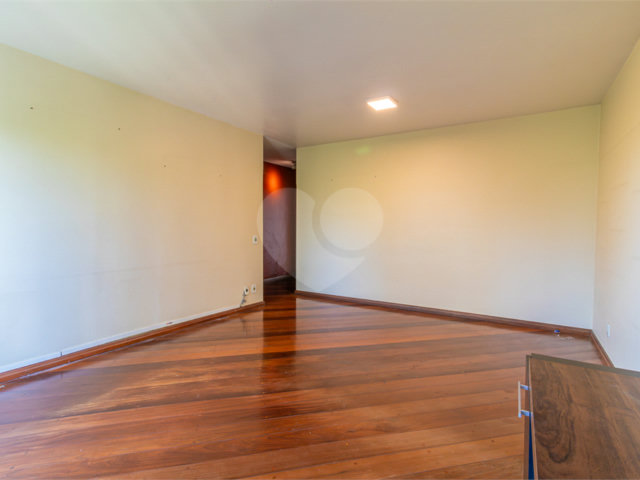 Apartamento à venda com 3 quartos em Santo Amaro, São Paulo, SP