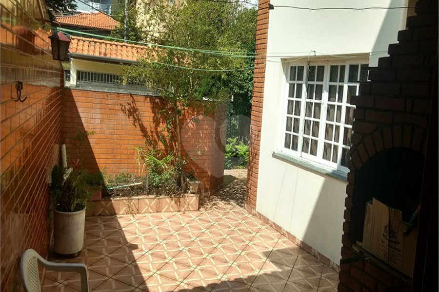 Sobrado à venda com 4 quartos, sendo 2 suítes, em Tremembé, São Paulo, SP