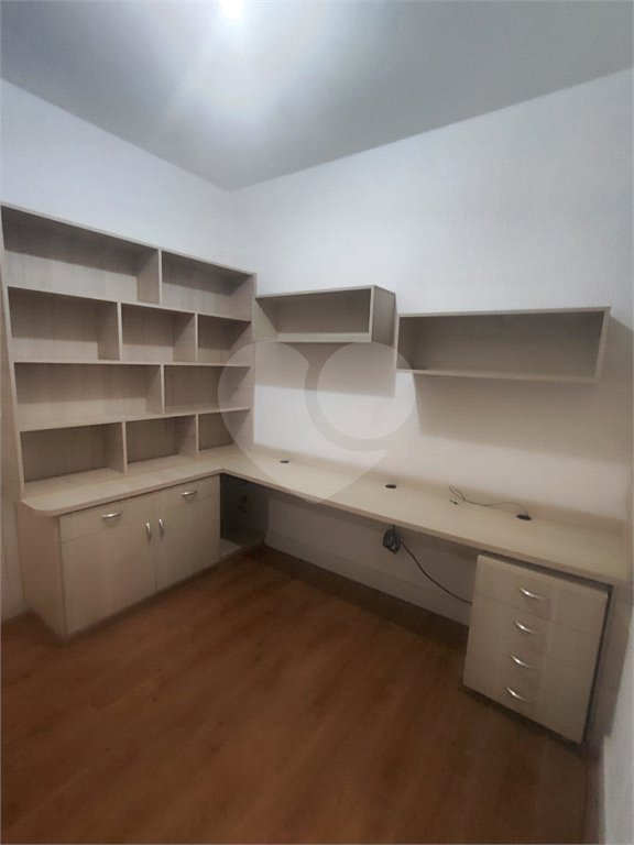 Casa à venda com 4 quartos, sendo 1 suíte, em Ivoturucaia, Jundiaí, SP
