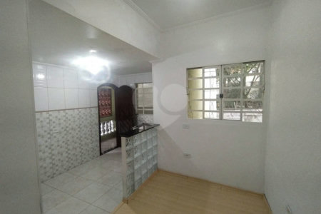 Casa à venda com 10 quartos, sendo 1 suíte, em Santa Teresinha, São Paulo, SP