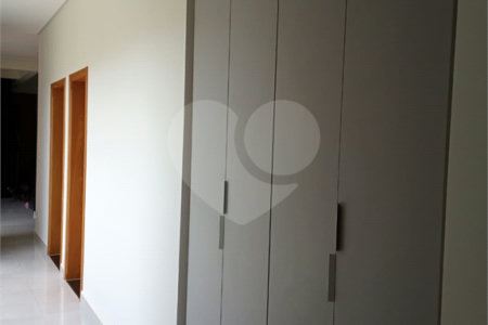 Casa à venda ou para alugar com 3 suítes no condomínio Residencial Viena, Indaiatuba - SP