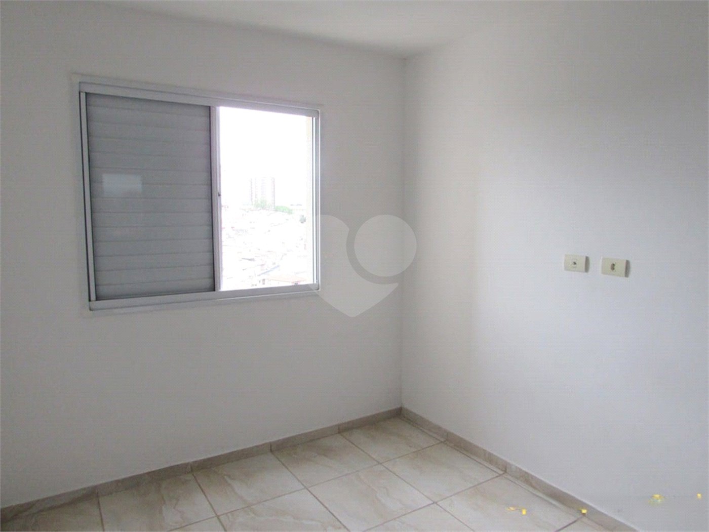 Apartamento à venda com 2 quartos em Vila Cruz das Almas, São Paulo, SP