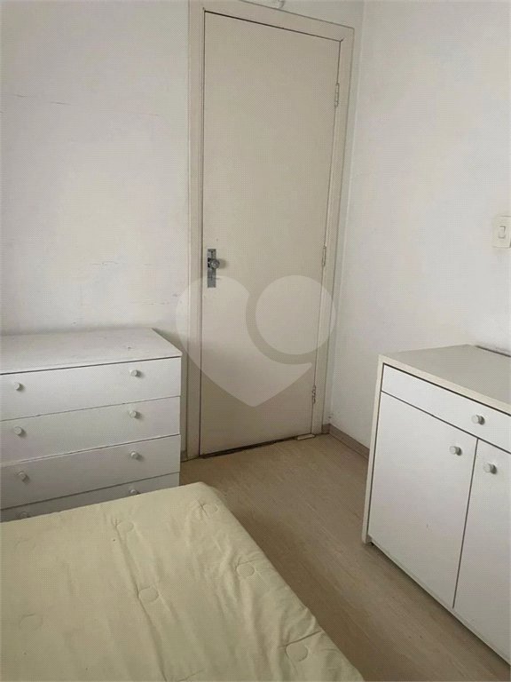 Apartamento à venda com 3 quartos, sendo 1 suíte, em Cerqueira César, São Paulo, SP