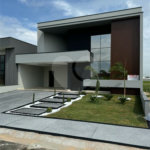 Casa à venda com 3 suítes no condomínio Jardim Residencial Dona Maria Candida, Indaiatuba - SP