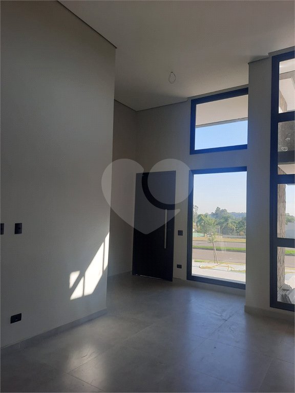 Casa à venda com 3 suítes no condomínio Alphaville 4, Votorantim - SP