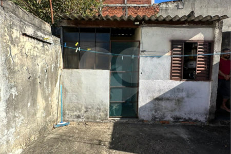 Casa à venda com 2 quartos em Vila Campo Grande, São Paulo, SP