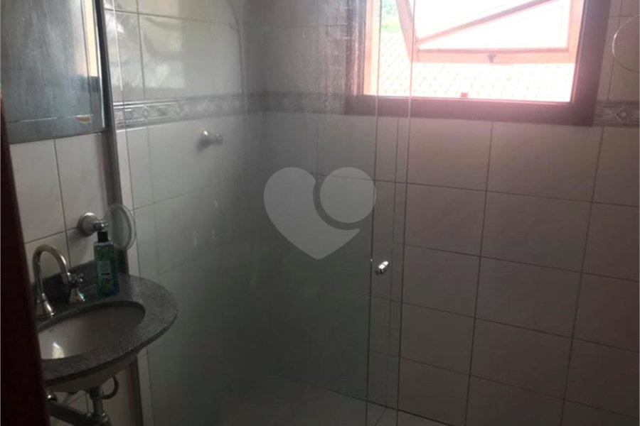 Casa à venda com 3 quartos, sendo 1 suíte, no condomínio Morada de Itapuã, São Paulo - SP