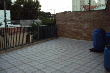Sobrado à venda com 4 quartos, sendo 2 suítes, em Jardim Peri Peri, São Paulo, SP