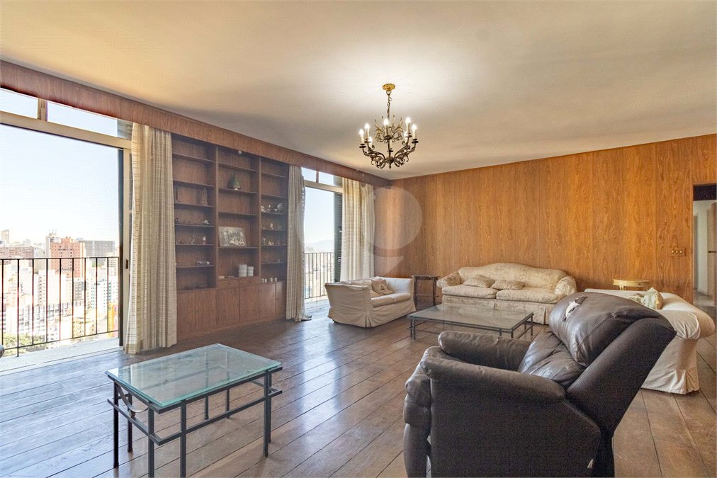 Apartamento à venda ou para alugar com 3 quartos, sendo 1 suíte, em Consolação, São Paulo, SP