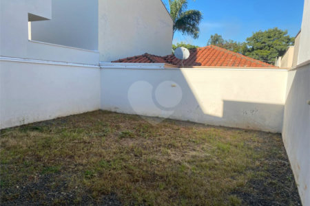 Casa à venda com 2 quartos, sendo 1 suíte, no condomínio Ilha das Águas, Salto - SP