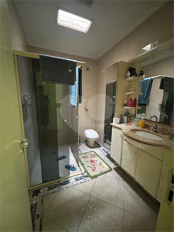 Sobrado à venda com 3 quartos, sendo 1 suíte, em Vila Nova Cachoeirinha, São Paulo, SP