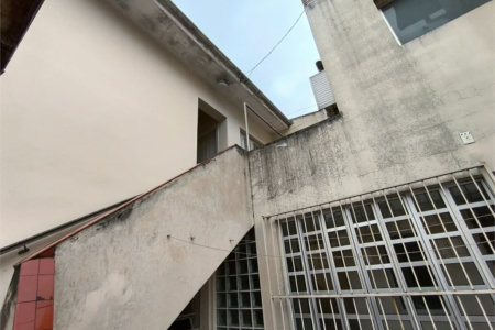 Sobrado à venda com 5 quartos, sendo 1 suíte, em Jardim Trussardi, São Paulo, SP