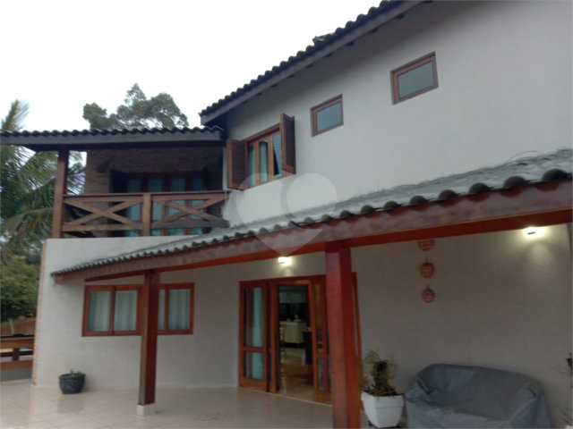 Casa à venda com 4 suítes no condomínio Alpes de Mairiporã, Mairiporã - SP