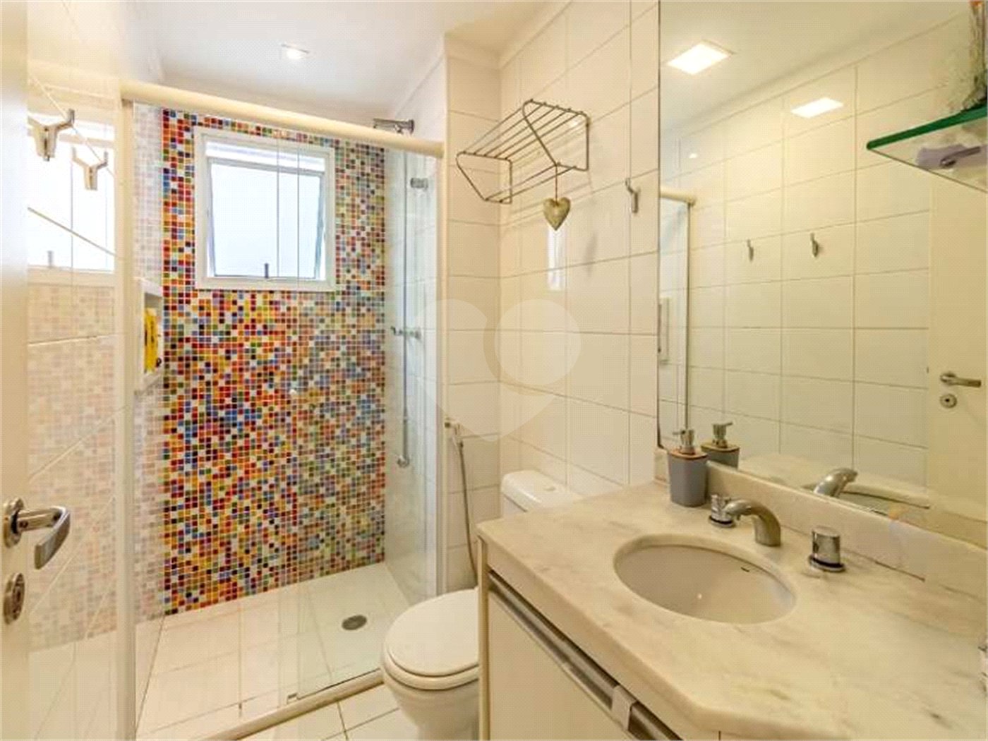 Apartamento à venda com 3 quartos, sendo 1 suíte, em Barra Funda, São Paulo, SP