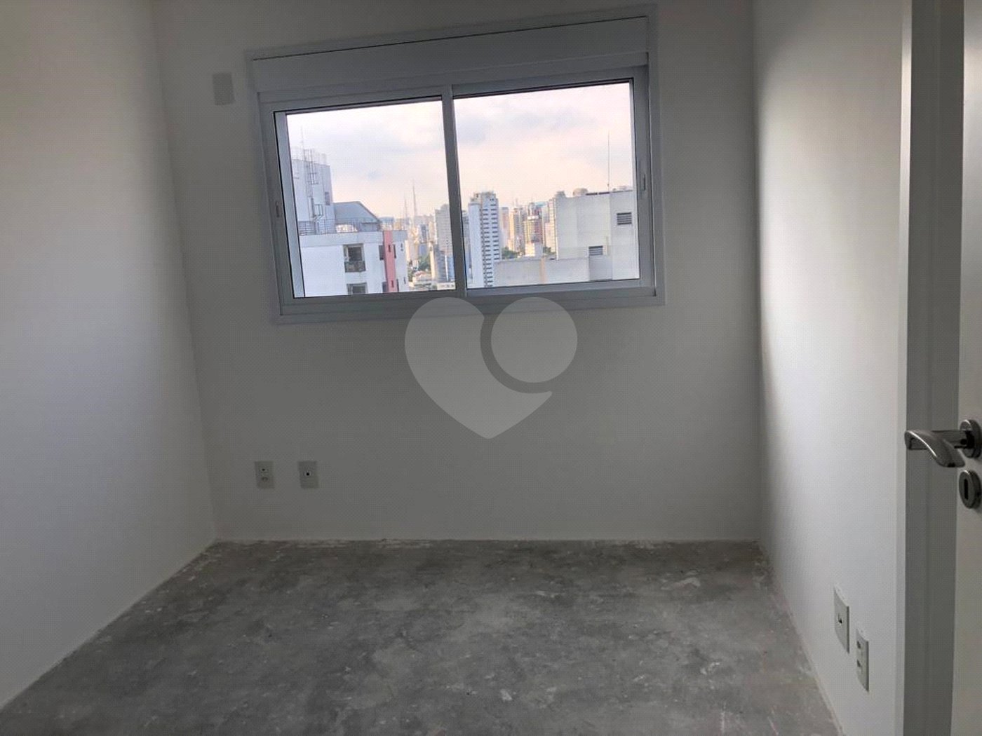 Apartamento à venda com 3 quartos, sendo 2 suítes, em Vila Clementino, São Paulo, SP
