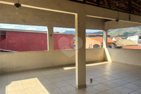 Casa à venda com 2 quartos, sendo 1 suíte, em Campo Grande, Rio de Janeiro, RJ