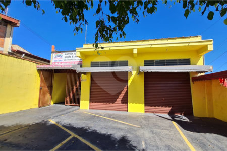 Casa à venda com 5 quartos em Ivoturucaia, Jundiaí, SP