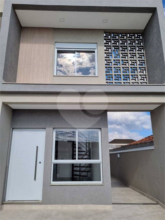 Sobrado à venda com 2 quartos, sendo 1 suíte, em Arujamérica, Arujá, SP