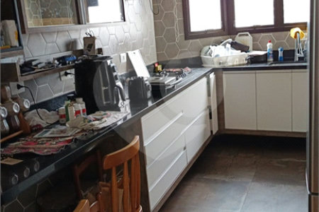 Apartamento à venda com 4 quartos, sendo 1 suíte,  em Anchieta, São Bernardo do Campo, SP