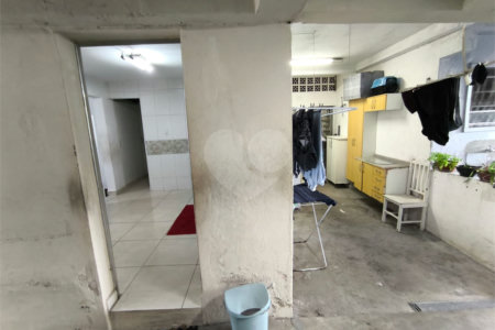 Casa à venda com 3 quartos, sendo 1 suíte, em Umarizal, São Paulo, SP